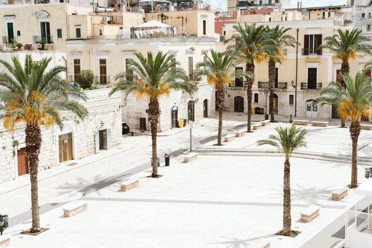 The Harbour - Luxury Living Panzió Trani Kültér fotó